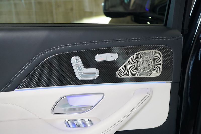 Mercedes-Benz GLS 63 AMG, Ceramic, Masáž, 4D - fotka 44 z 50