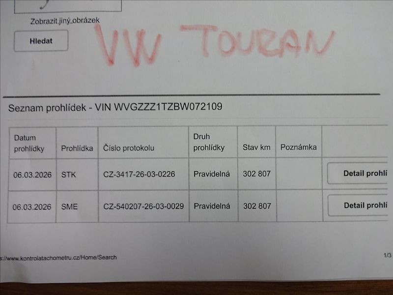 Volkswagen Touran 2,0 TDI 103kW 7.MÍST - fotka 55 z 55