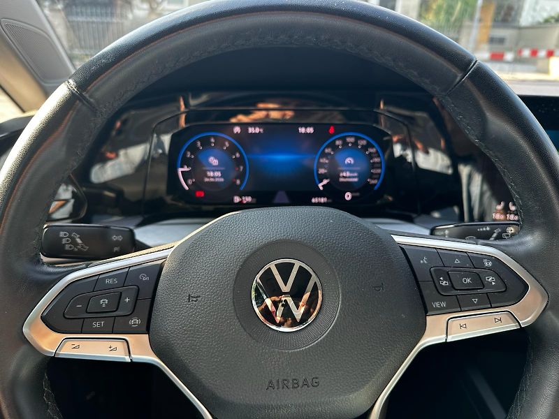 Volkswagen Golf (2022) - fotka 3 z 7