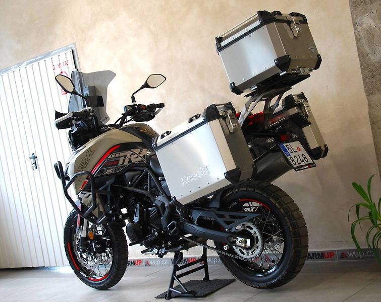 Benelli TRK 702 X (2024) ZAZÁLOHOVÁNO - fotka 14 z 20