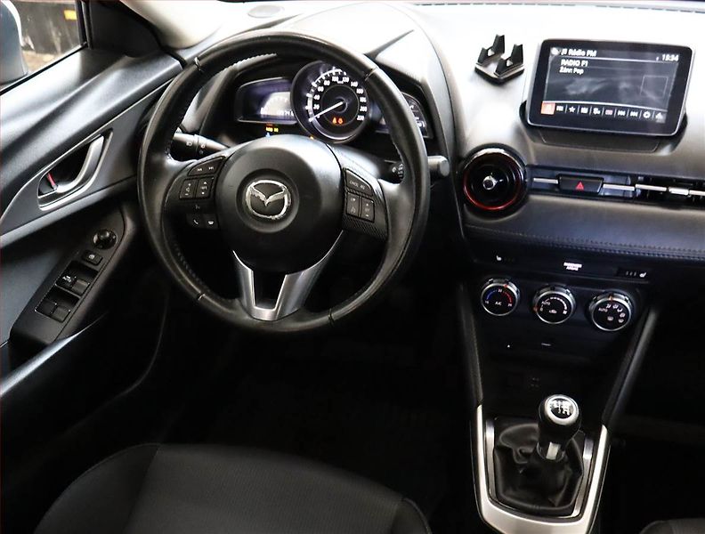 Mazda CX-3 (2016) 2.0 Skyactiv-G, Xenony - fotka 7 z 19