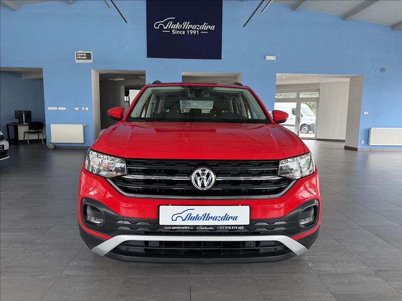 Volkswagen T-Cross 1,0   TSI 70kW,LIFE,SERVISKA - fotka 2 z 23