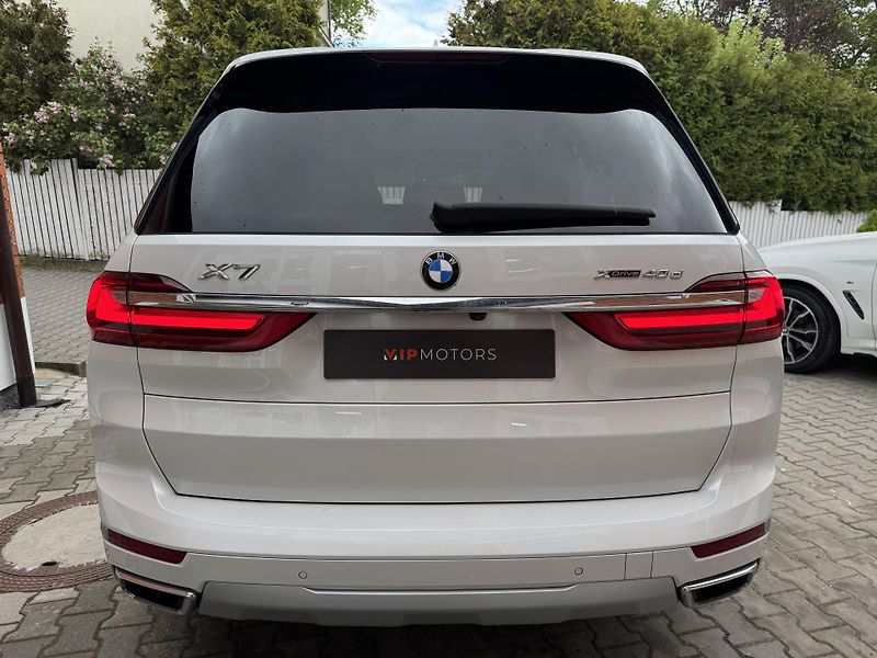 BMW X7 40xD-R22-SKY-LCD-NOČNÍ V-ČR - fotka 4 z 44