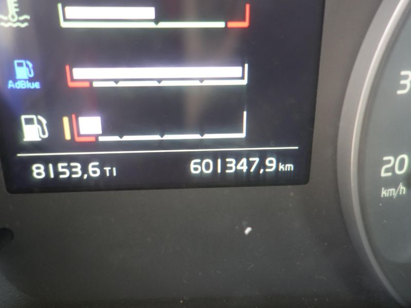 Volvo FM (2015) 500 6x4, 3-stranná sklápěčka - fotka 14 z 31