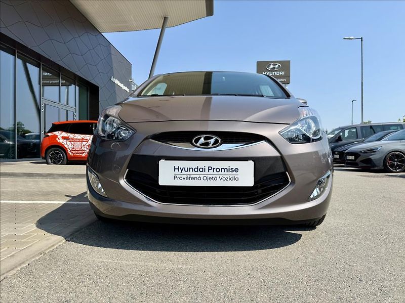 Hyundai ix20 1,4 i  Trikolor Essential - fotka 5 z 28