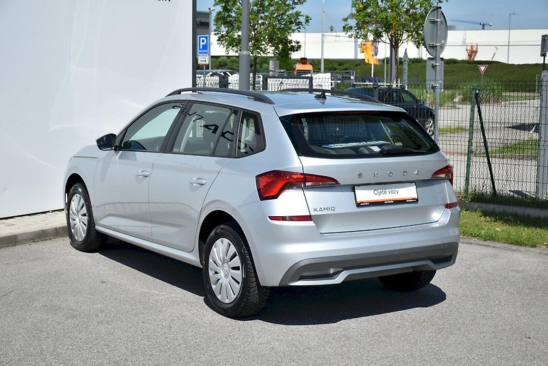 Škoda Kamiq (2022) Ambition 1.0 TSI 81kW - fotka 11 z 28