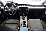 Volkswagen Passat (2019) 2.0 TDi, DSG, LED, kamera - náhled 8