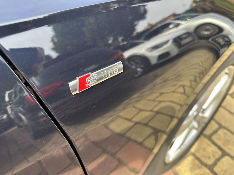 Audi A6 50TDi, QUATTRO S-LINE, MATRIX - fotka 20 z 21