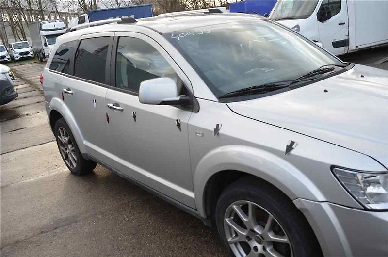 Fiat Freemont (2013) 2,0 MULTIJET AWD - fotka 11 z 21