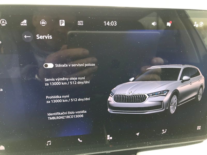 Škoda Superb (2024) COMBI L K TD 142/2.0 A7A - fotka 8 z 26