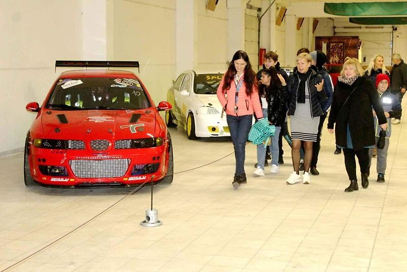 Autosalon Kola 2023 v Lysé v pátek 3. listopadu.
