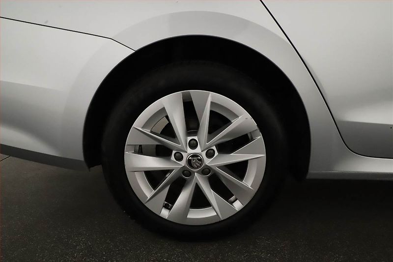 Škoda Octavia (2022) Style 2.0 TDI - fotka 16 z 16