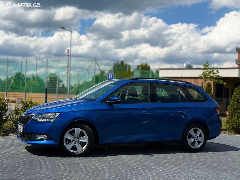 Škoda Fabia 1.0 tsi 70 kw / combi - fotka 4 z 19