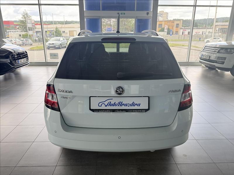 Škoda Fabia 1,2   TSI 66kW,WEBASTO - fotka 5 z 24
