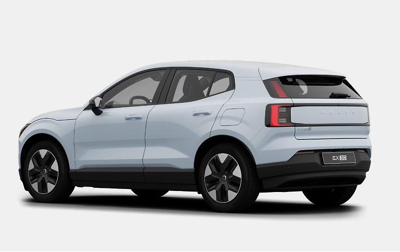 Volvo EX30 (2026) P5 ELECTRIC PLUS - fotka 5 z 12