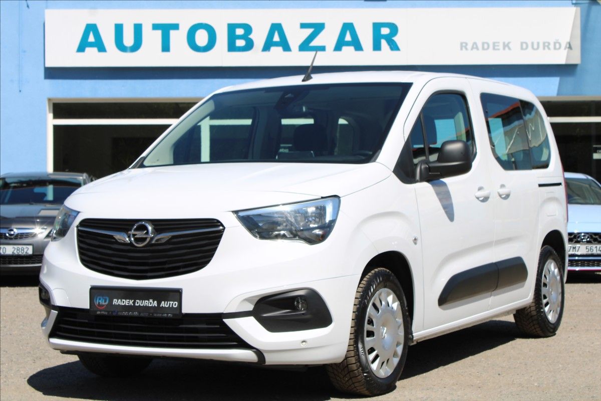 Opel Combo 1,2 T  ČR,1.MAJ,DPH,AUTOMAT