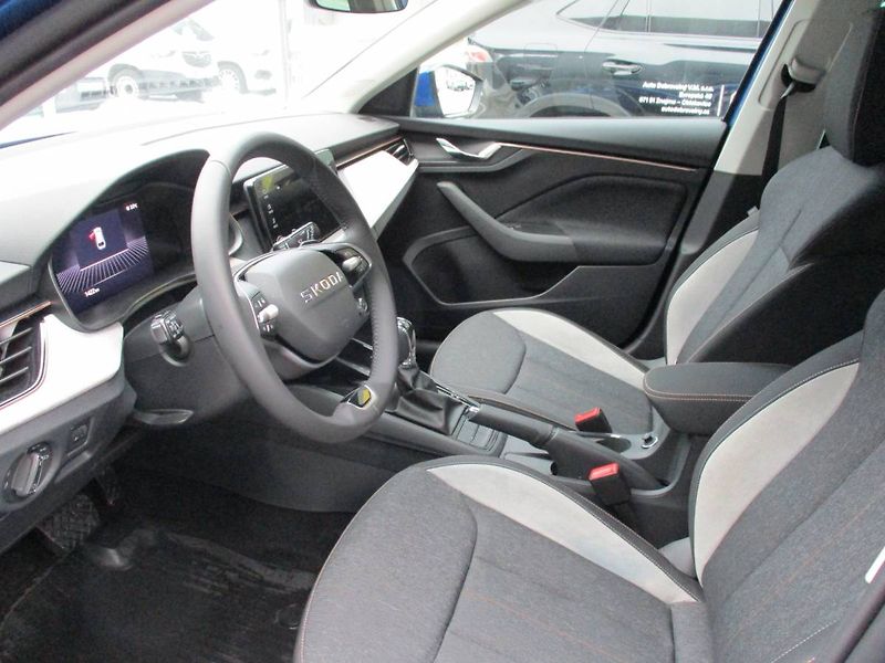 Škoda Scala Top Selection 1,5TSI 110kW DSG - fotka 9 z 14