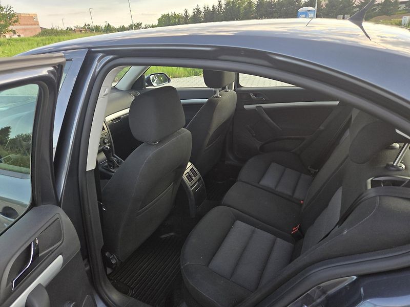 Škoda Octavia (2006) 1.9TDI 77Kw Ambition  - fotka 10 z 19