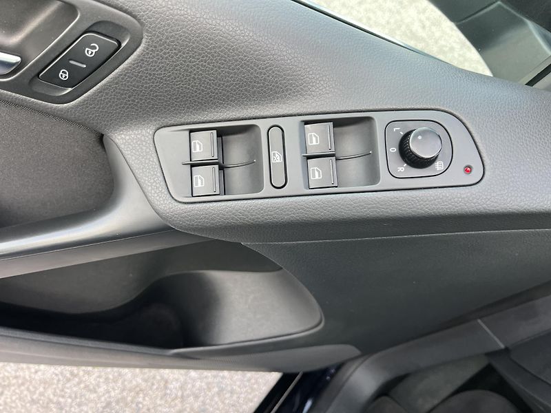 Volkswagen Tiguan (2009) 2.0 TSI 147KW 4x4  - fotka 17 z 21