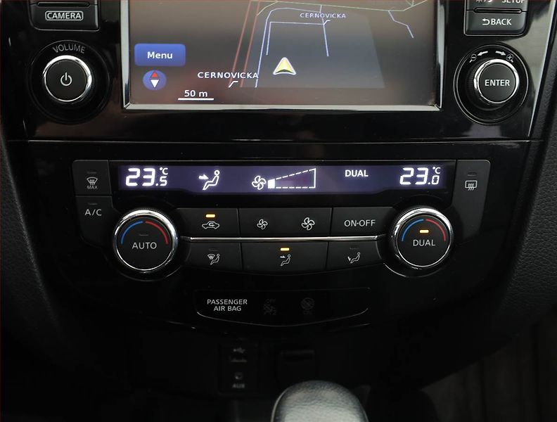 Nissan X-Trail (2016) 1.6 dCi, Automat, Serv.kniha - fotka 13 z 18