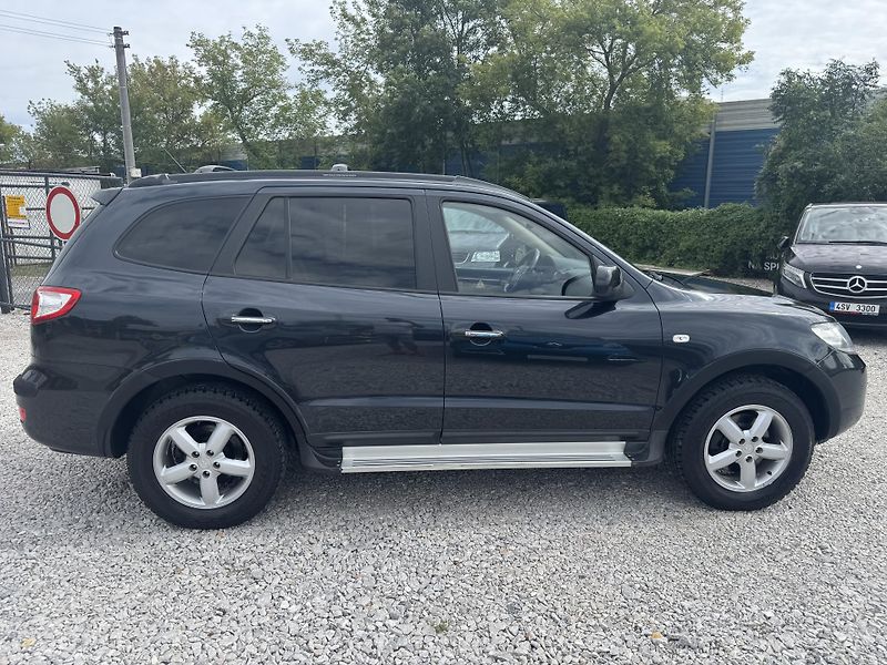 Hyundai Santa Fe (2006) 2.2CRDi,7SEDAČEK - fotka 4 z 39