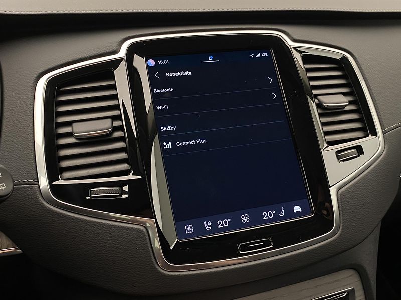 Volvo XC90 T8 AWD RECHARGE PLUS DARK CZ - fotka 63 z 73