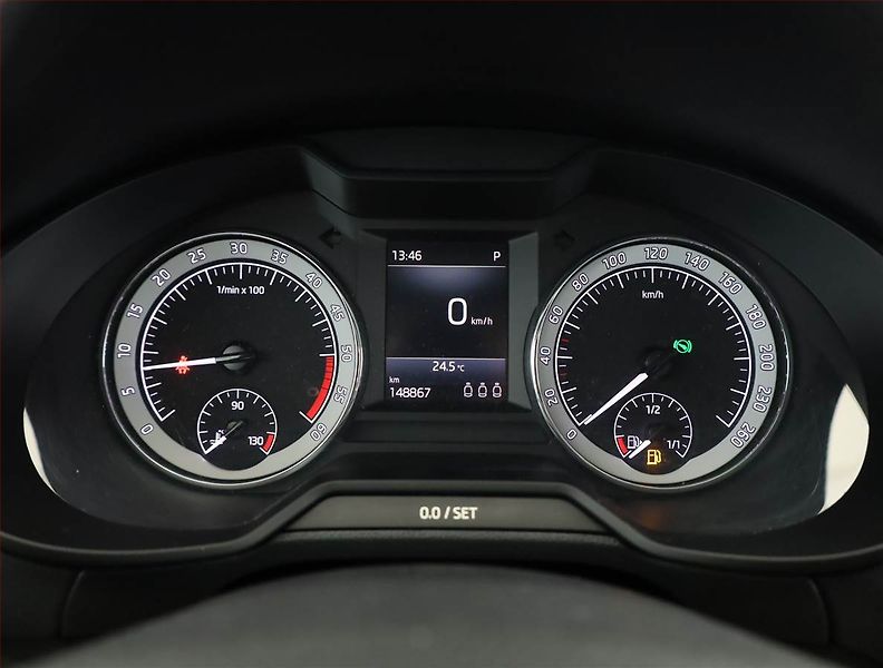 Škoda Octavia (2019) Scout 2.0 TDI, 4X4, Automat - fotka 9 z 21
