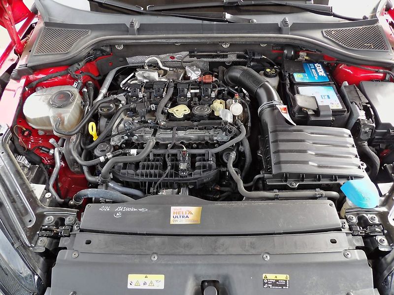 Škoda Octavia 2.0 TSI 180kW DSG RS ČR DPH - fotka 25 z 29