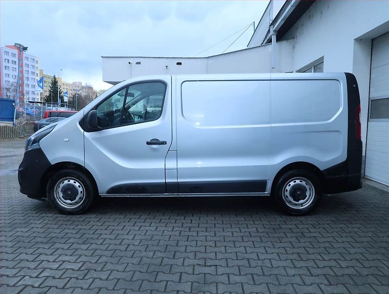 Opel Vivaro (2019) 1.6 BiCDTI - fotka 3 z 16