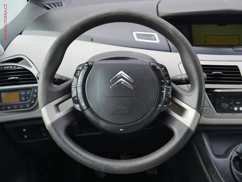 Citroën C4 Picasso (2007) 1.8i, ČR, Tempo - fotka 11 z 23