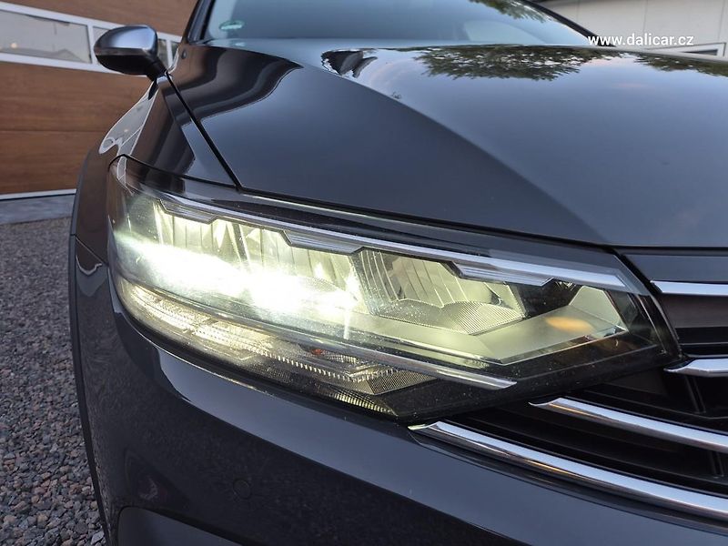 Volkswagen Passat Variant (2021) 2.0TDI 147kW ALLTRACK DSG 4X4 - fotka 22 z 56