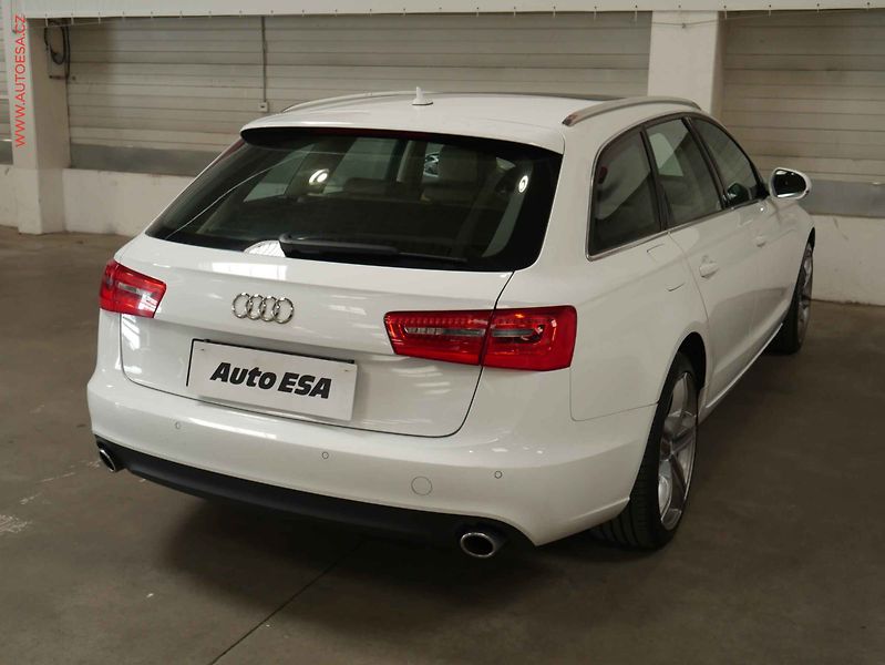 Audi A6 (2011) 3.0TDi, 2.maj, LED, navi - fotka 6 z 20