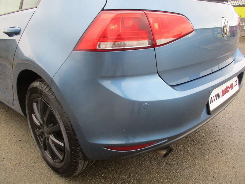 Volkswagen Golf TSi*77kW*VÝHŘEV*Z+L PNEU*TOP  - fotka 38 z 47