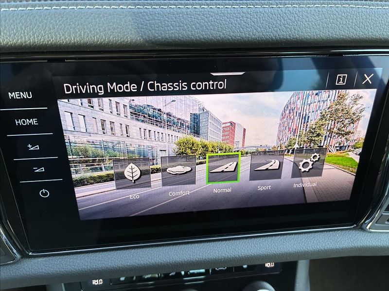 Škoda Kodiaq 2,0 TDI,EL.KUFR,MATRIX-BEAM - fotka 30 z 35