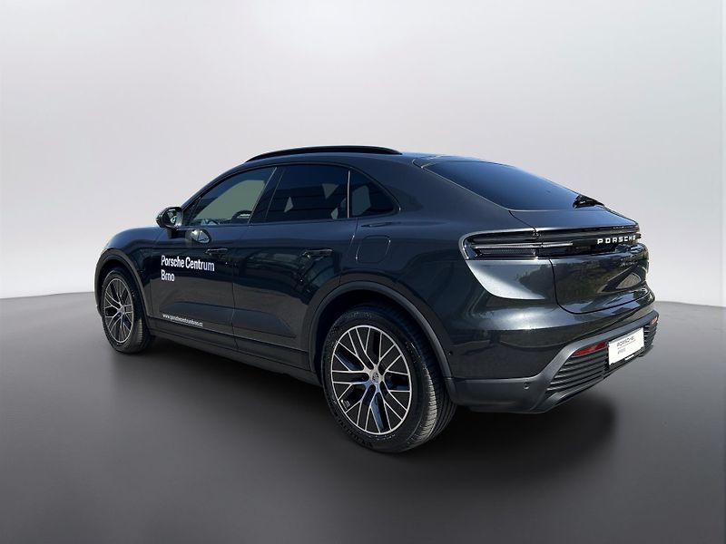 Porsche Macan (2026) 4 - fotka 3 z 30