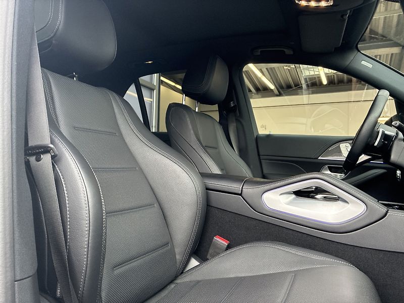 Mercedes-Benz GLE 450d 4MATIC AMG Line - fotka 16 z 18