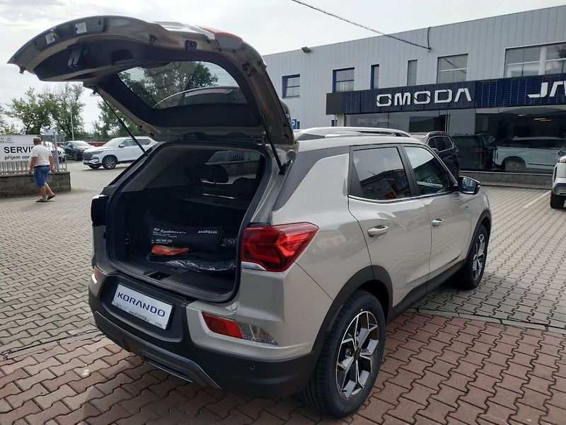 KGM Korando 1.5T, SMART,2WD, MT, SKLADEM - fotka 8 z 25