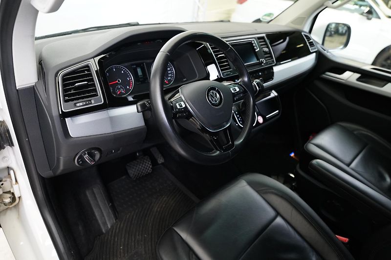 Volkswagen Caravelle - fotka 5 z 6