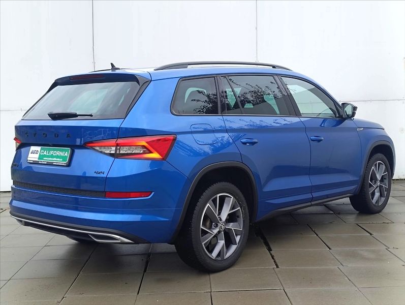 Škoda Kodiaq 2,0 TDi DSG 4x4 Kamera Tažné - fotka 6 z 38
