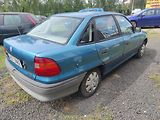 Opel Astra 1.4 8V - náhled 4