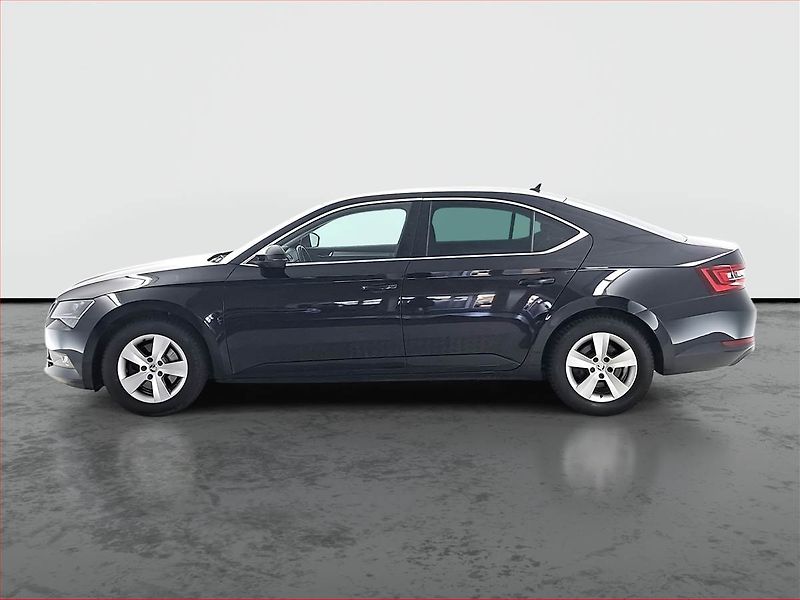 Škoda Superb (2018) 2.0 TDI, Navi, Bi-Xenony - fotka 3 z 19