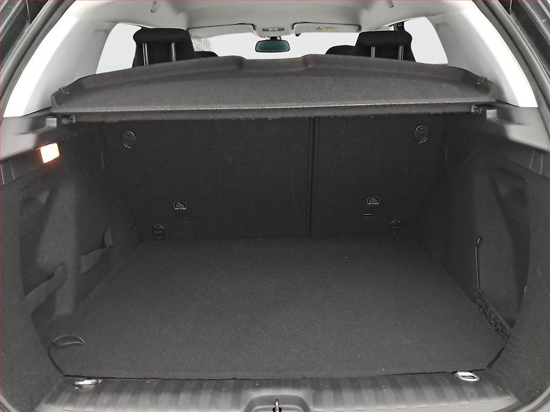 Peugeot 2008 (2019) 1.2 PureTech, Serv.kniha - fotka 13 z 16