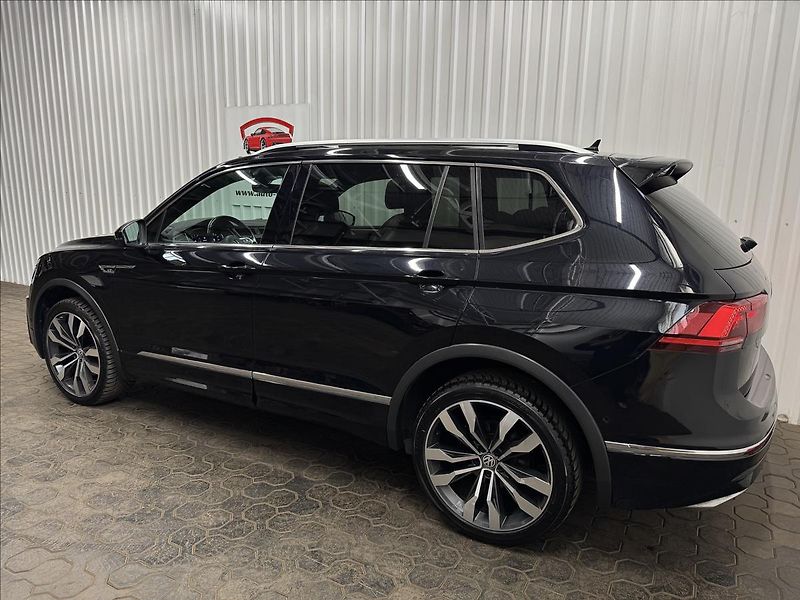 Volkswagen Tiguan Allspace 2.0TSI 140kW 4M FULL R-LINE - fotka 5 z 50