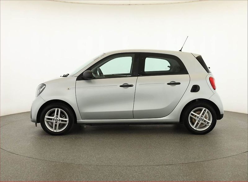 Smart Forfour (2020) EQ, SoH 92%, Automat - fotka 3 z 20