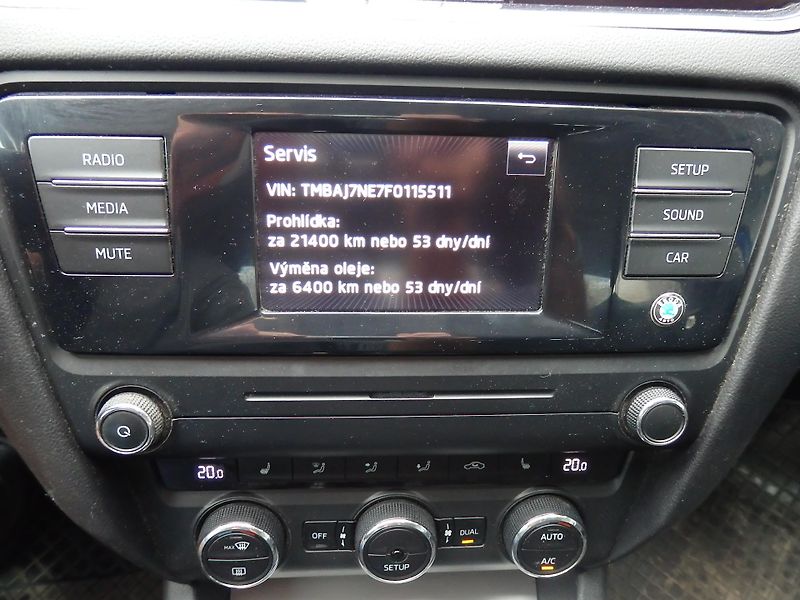 Škoda Octavia 2.0 TDI 110 kW DIGI. KLIMA - fotka 12 z 17