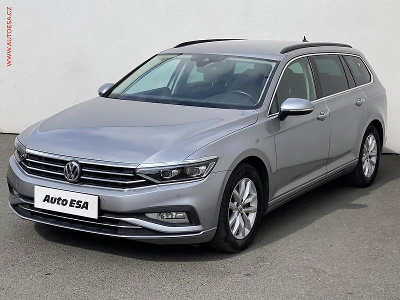 Volkswagen Passat (2020) 1.6 TDi, Business, DSG, LED - fotka 3 z 18