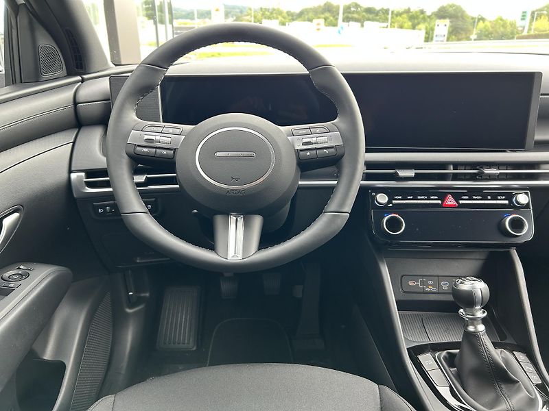 Hyundai Tucson 1,6T-GDI 110kW GO CZECH! FL - fotka 10 z 30
