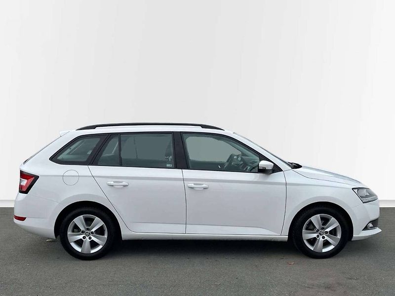 Škoda Fabia (2021) 1.0 TSI 70kW Ambition Combi - fotka 8 z 20