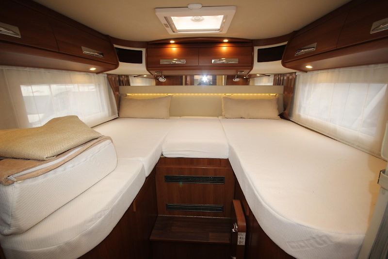 Carthago (2017) chic s plus I 55 XL - fotka 25 z 28
