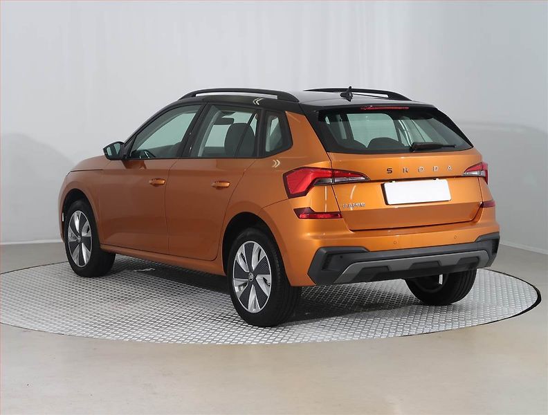 Škoda Kamiq (2024) 1.0 TSI - fotka 4 z 23